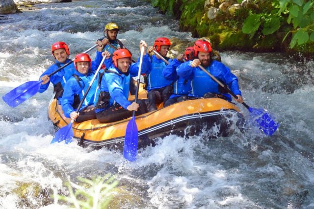 rafting lao