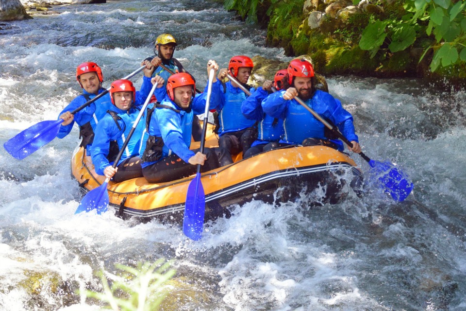 rafting lao